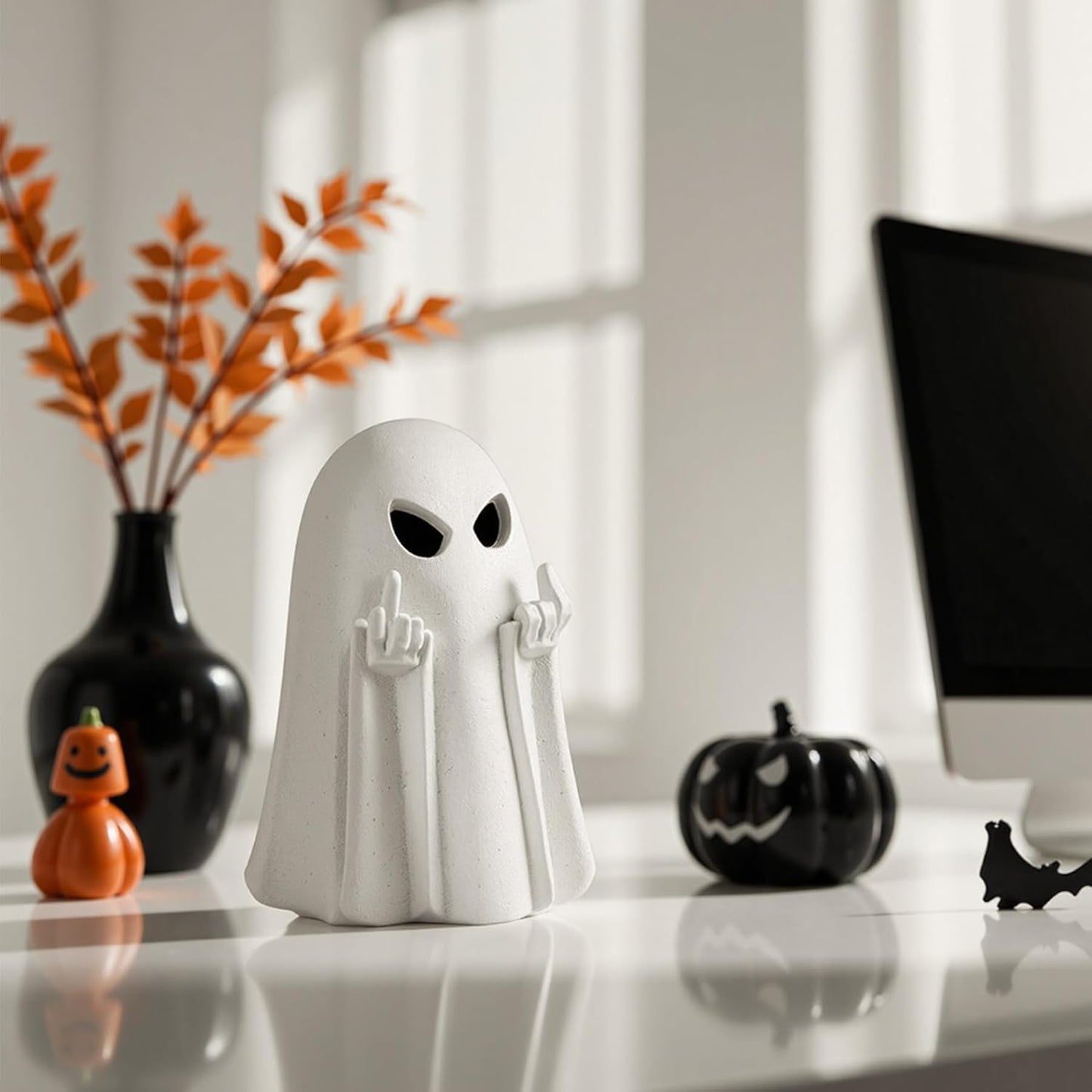 Light Up Ghost Figurine 🖕